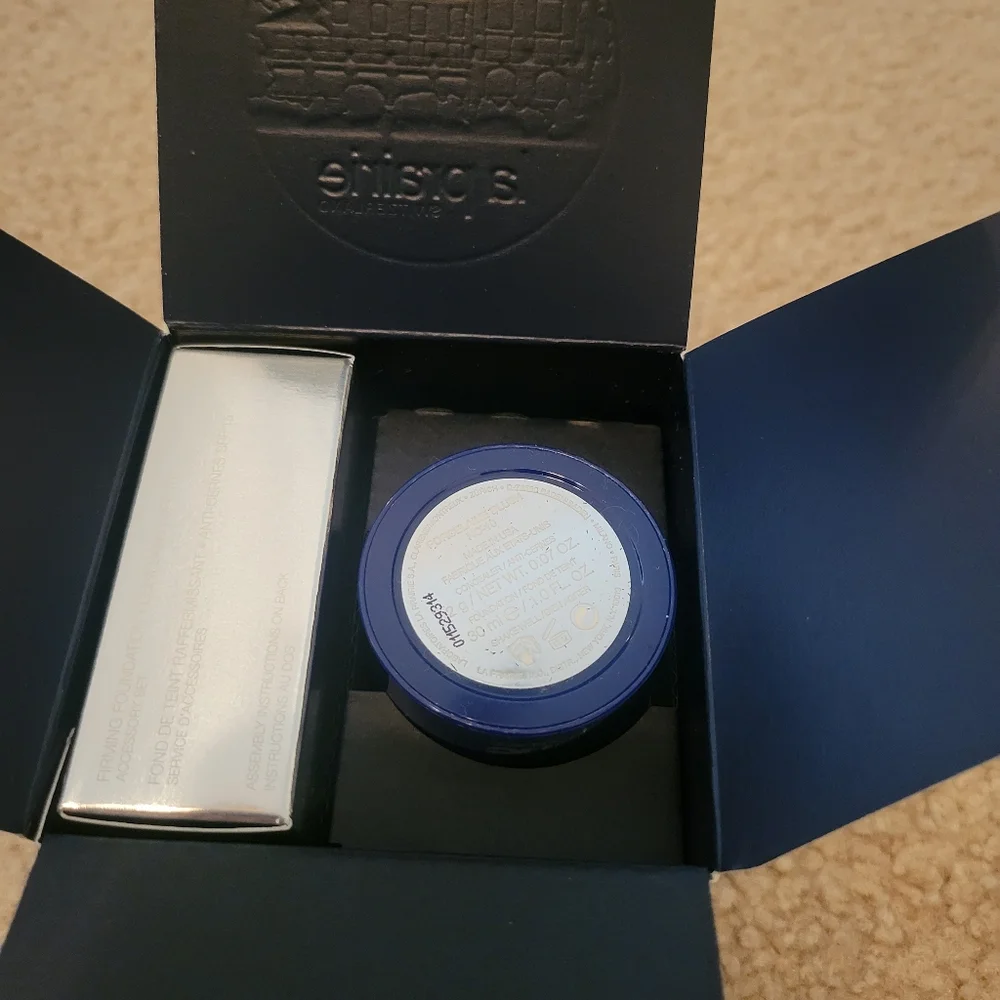 NIB La Prairie Skin Caviar Concealer Foundation SPF 15 PORCELAINE BLUSH